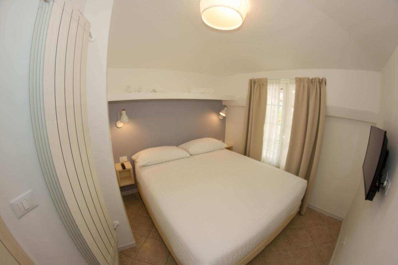 Residence Villa Ombrosa Spotorno Εξωτερικό φωτογραφία