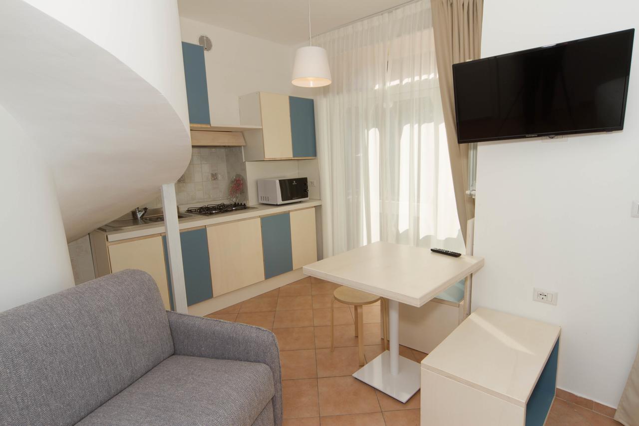 Residence Villa Ombrosa Spotorno Εξωτερικό φωτογραφία